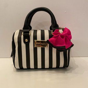 NWT BETSY JOHNSON SMALL BLACK WHITE BAG WITH PINK BOW